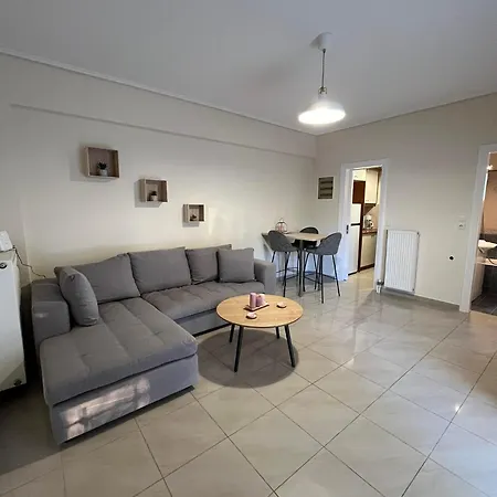 Airside Apartment *